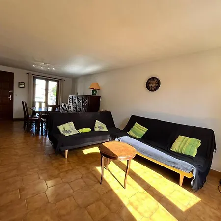 Villa Avec Grande Terrasse *