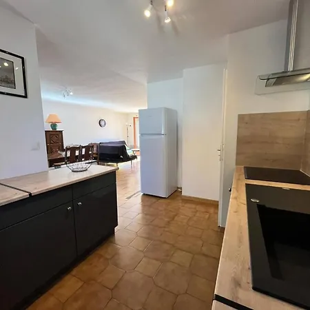 Piet فيلة Sérignan