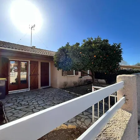 Avec Grande Terrasse Villa *