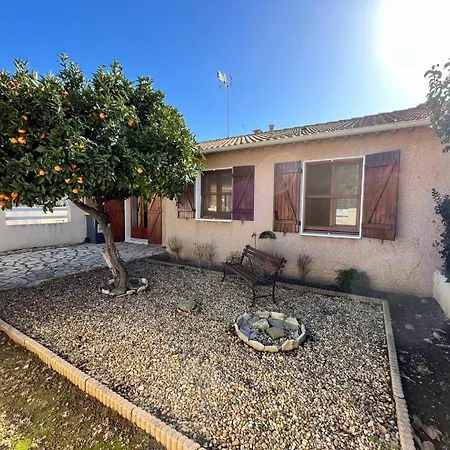 Avec Grande Terrasse Villa
